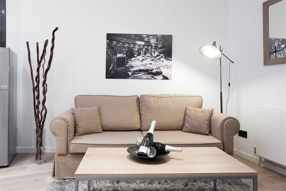 Inspired By Enjoyapartments 巴塞罗那 外观 照片